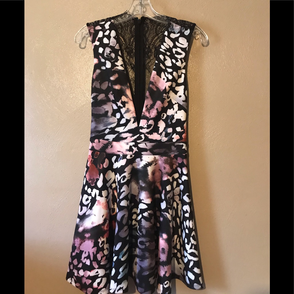Bebe Xs Patterned Lace Dress Polyester